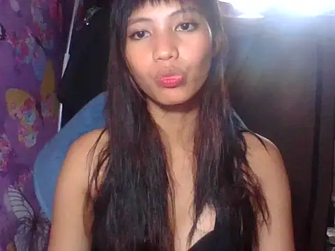 Snapshot of hottiebabe23 chatting on 07.13.26 hottiebabe23 online show from 07.13.26