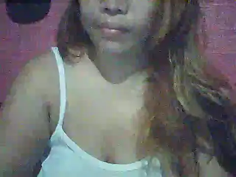 Snapshot of sweet_buncandy chatting on 06.17.26 sweet buncandy online show from 06.17.26