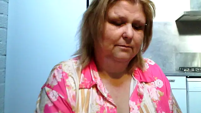 Sylviastar46 online show from 03.02.26