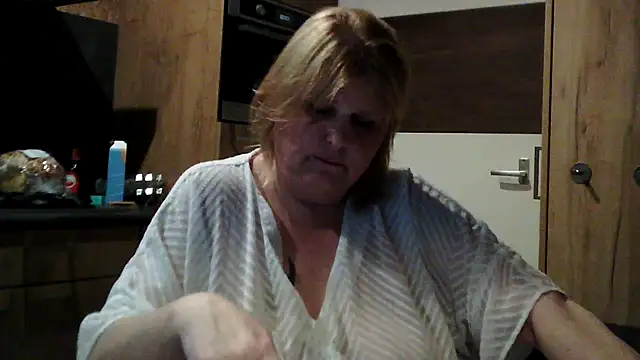 Sylviastar46 online show from 03.26.26