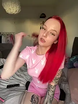 Snapshot of kimkatyrides chatting on 04.16.26 kimkatyrides online show from 04.16.26