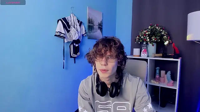 LeoBensyten online show from 11.19.25