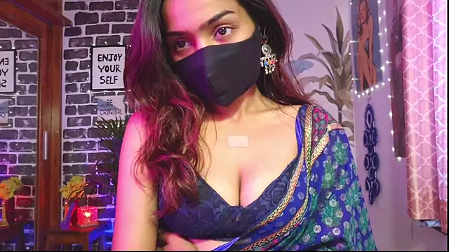 Saloni9 online show from 04.06.26