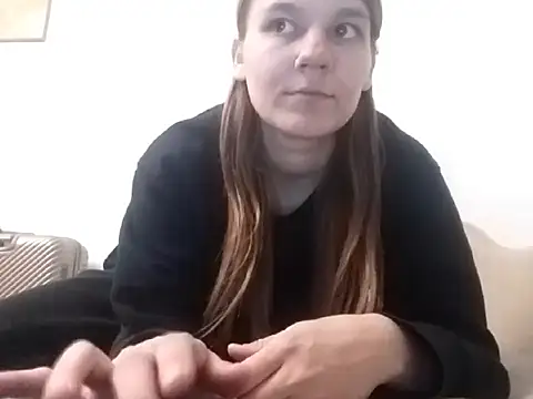 Zizi Zuzu online show from 10.30.25