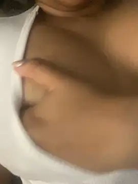 KatrinaMore online show from 11.06.25