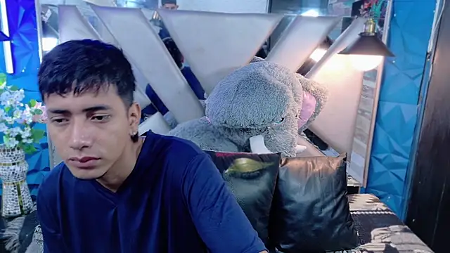 darwinandbrayann online show from 12.04.25