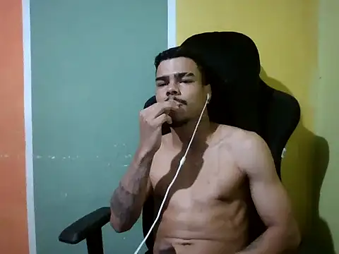 Snapshot of Joao_BRL chatting on 11.16.25 Joao BRL online show from 11.16.25