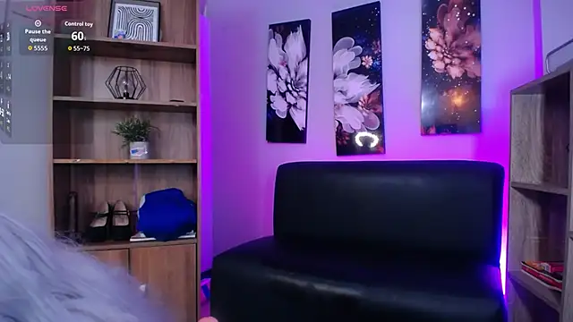 roseefancy19 online show from 11.11.25