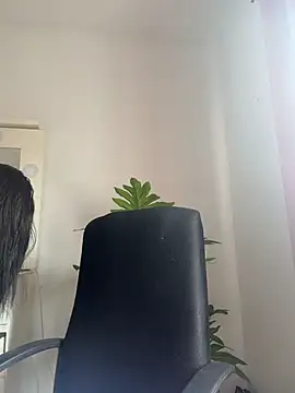 Snapshot of BabyLauritaa chatting on 07.04.26 BabyLauritaa online show from 07.04.26