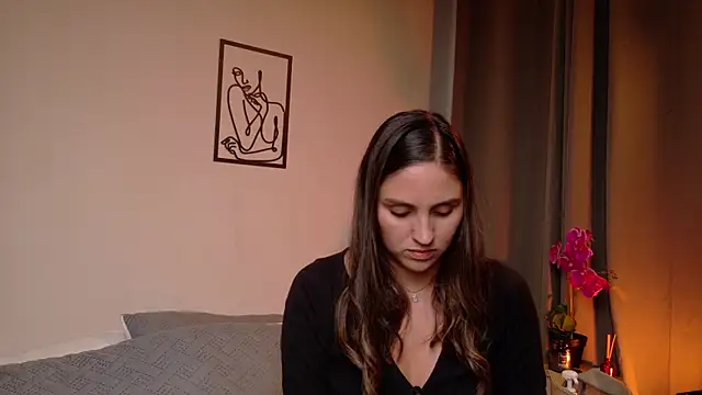 Snapshot of VictoriaNova_ chatting on 06.19.26 VictoriaNova online show from 06.19.26