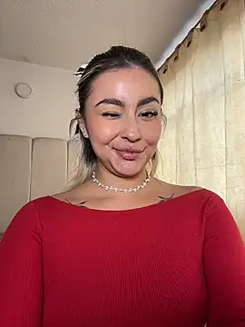 Snapshot of Elina_Hills chatting on 01.31.26 Elina Hills online show from 01.31.26