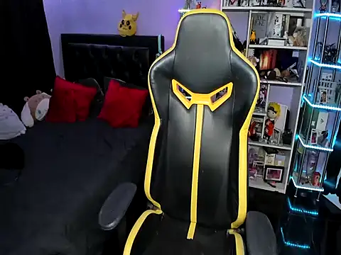 Yummy dark online show from 04.23.26