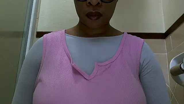 NewBeginnings8 online show from 03.06.26