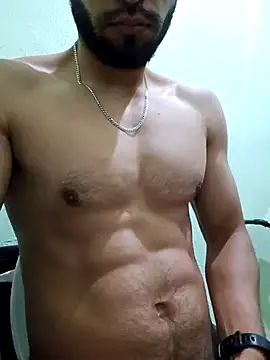 Snapshot of latinmexlat chatting on 10.30.25 latinmexlat online show from 10.30.25