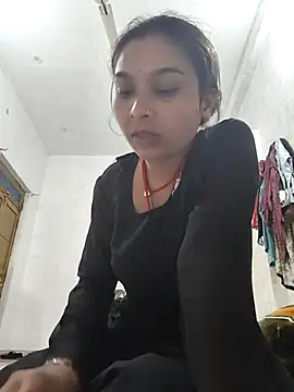 Snapshot of Cute_Arushi chatting on 11.20.25 Cute Arushi online show from 11.20.25