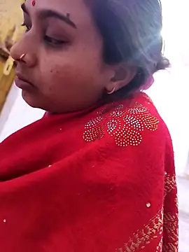 Snapshot of Cute_Arushi chatting on 12.03.25 Cute Arushi online show from 12.03.25