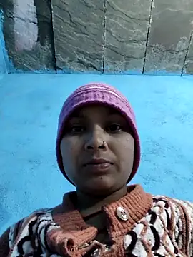 Snapshot of Cute_Arushi chatting on 01.08.26 Cute Arushi online show from 01.08.26