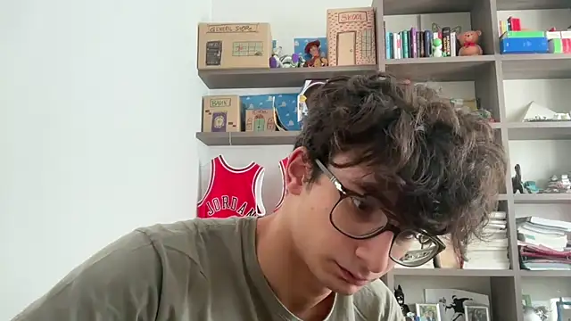 ldekfeklfmkemfk online show from 11.04.25