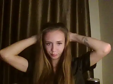 Snapshot of MyLittle_Flame chatting on 05.20.26 MyLittle Flame online show from 05.20.26