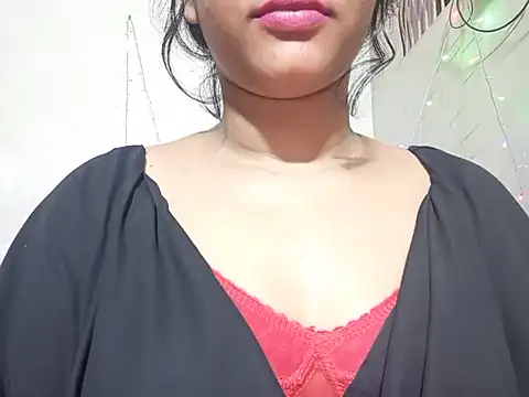 Snapshot of Nancy_queen001 chatting on 11.02.25 Nancy queen001 online show from 11.02.25