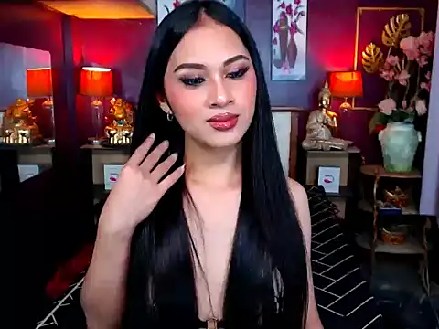 Plastique PATRICIA online show from 03.28.26