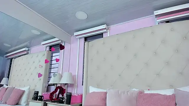 scarlett leblanc  online show from 03.19.26