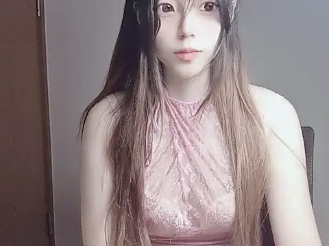 JuliaNoir online show from 11.01.25