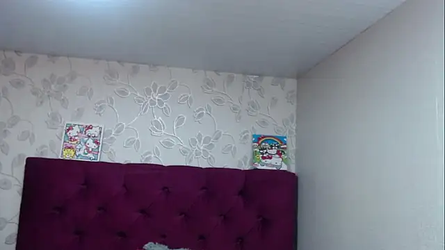 Snapshot of selenabustamante chatting on 04.18.26 selenabustamante online show from 04.18.26