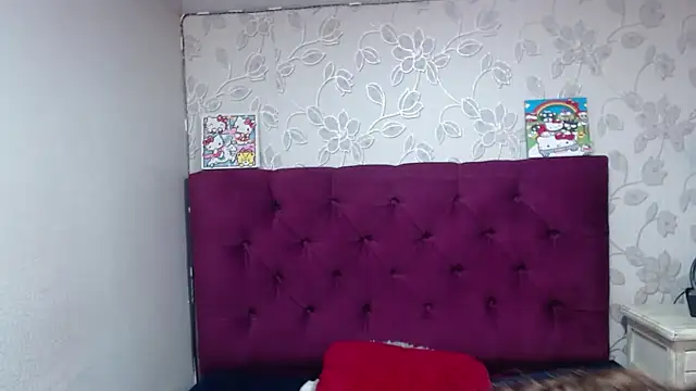 Snapshot of selenabustamante chatting on 07.19.26 selenabustamante online show from 07.19.26