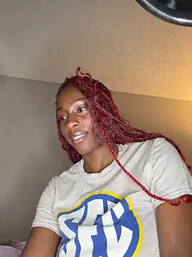 MadameMuse online show from 12.03.25