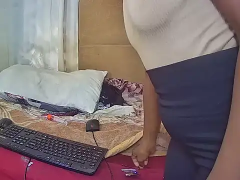 Squirt bitchxxx online show from 11.02.25