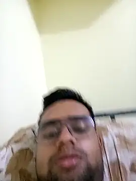 unknownman697856 online show from 10.30.25