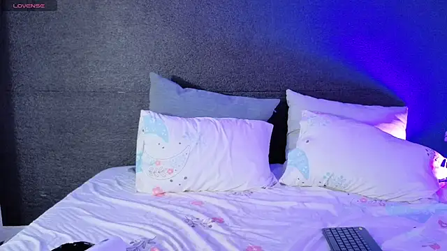 Ania rose online show from 11.12.25