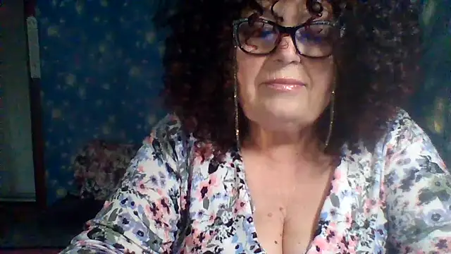 Milaniya606 online show from 11.21.25