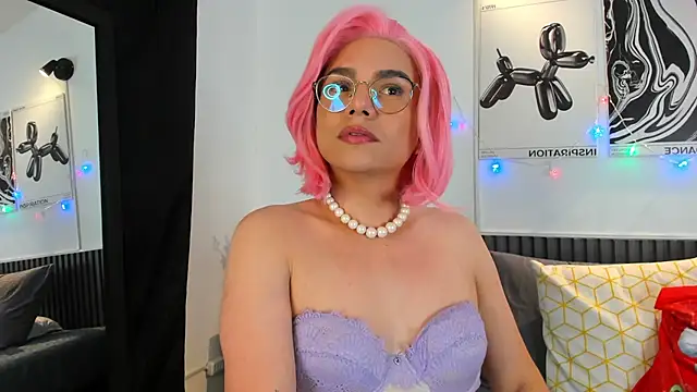 Cloe Bonne online show from 12.14.25