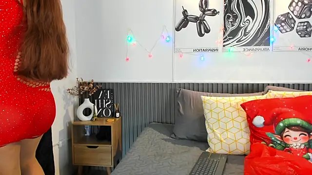 Cloe Bonne online show from 12.15.25