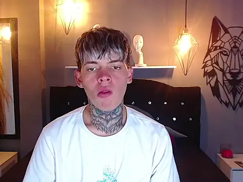 frankboyx online show from 11.04.25