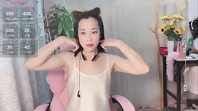 Lingling-Baby520 online show from 06.13.26