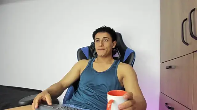 dorman boy online show from 11.11.25