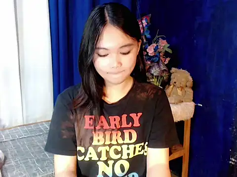 lustfullakim online show from 02.15.26