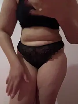 Snapshot of Diva_loula chatting on 01.13.26 Diva loula online show from 01.13.26