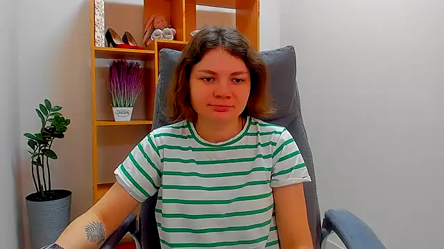 Stella-Maers online show from 04.13.26