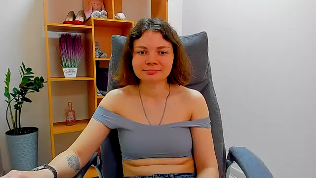 Snapshot of Stella-Maers chatting on 05.31.26 Stella-Maers online show from 05.31.26