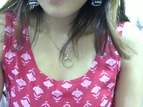 maira 33 online show from 11.27.25