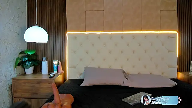 Camiila rosse online show from 01.15.26