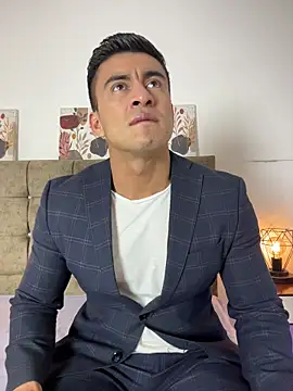 Chris Clarck online show from 12.14.25