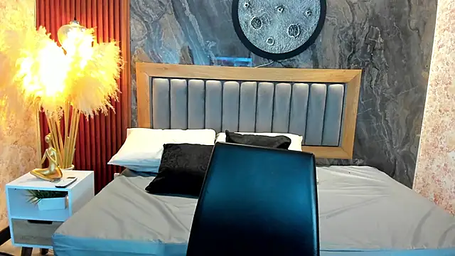 Valery Shadey online show from 11.28.25