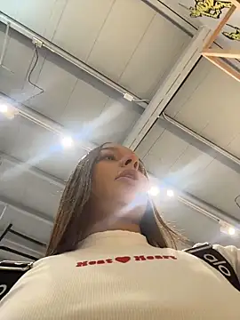 Brunettecollins05 online show from 11.28.25