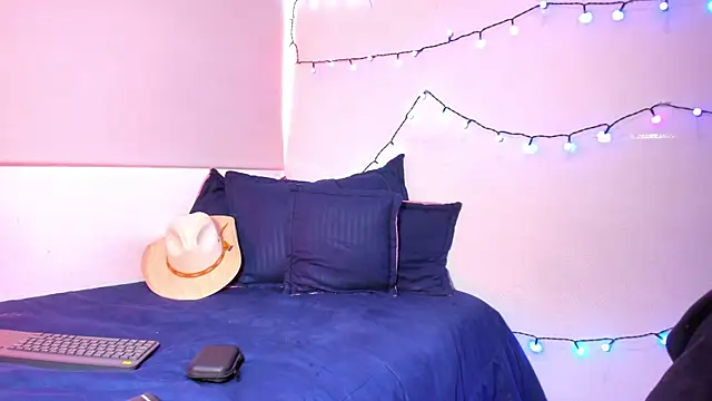 saint dark online show from 12.22.25