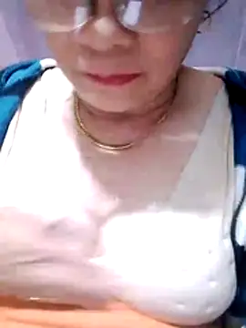 small-house123 online show from 12.16.25